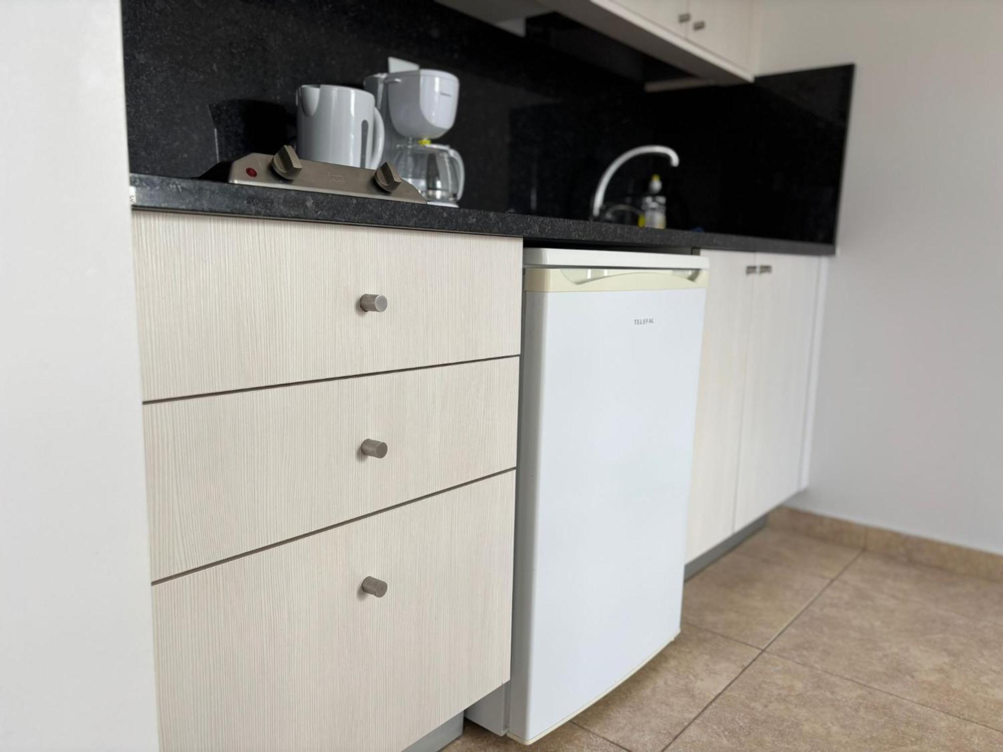 Brisa Mar Apartment ปอร์ติเมา ภายนอก รูปภาพ