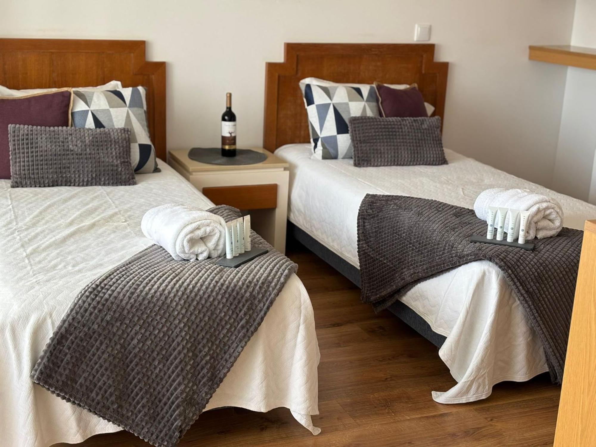 Brisa Mar Apartment ปอร์ติเมา ภายนอก รูปภาพ